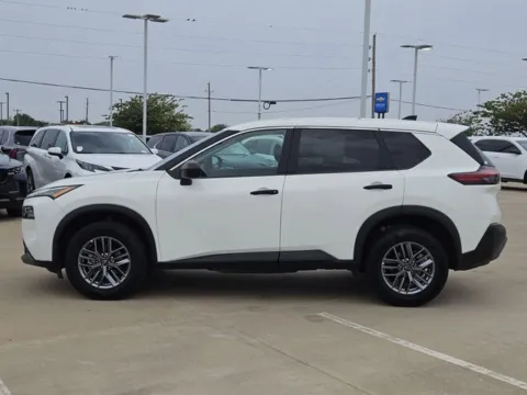 More photos of 2023 Nissan Rogue S at Jim Norton Chevrolet, OK