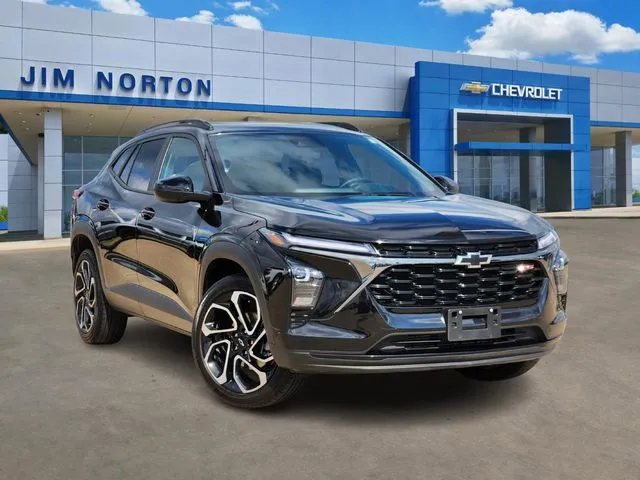 Black 2025 Chevrolet Trax 2RS for sale in Broken Arrow, OK