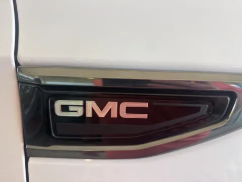 More photos of 2024 GMC Yukon XL AT4 at Jim Norton Chevrolet, OK