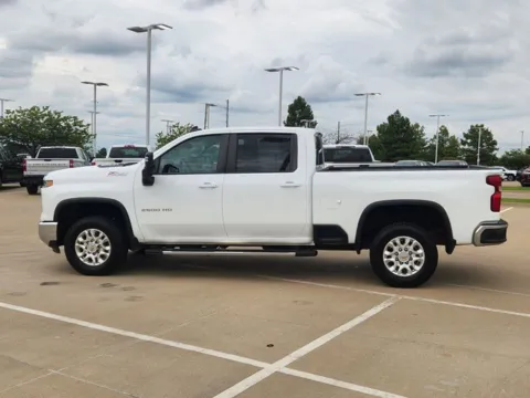 More photos of 2024 Chevrolet Silverado 2500HD LT at Jim Norton Chevrolet, OK