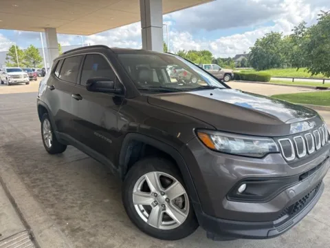 Photos of 2022 Jeep Compass Latitude for sale in Broken Arrow, OK at Jim Norton Chevrolet