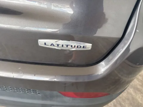 More photos of 2022 Jeep Compass Latitude at Jim Norton Chevrolet, OK