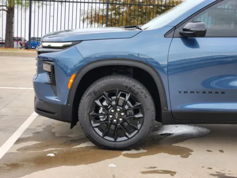 More photos of 2026 Chevrolet Traverse LT at Jim Norton Chevrolet, OK