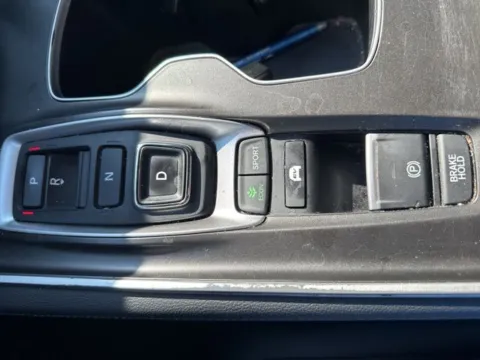 More photos of 2021 Honda Accord Hybrid Touring at Jim Norton Chevrolet, OK