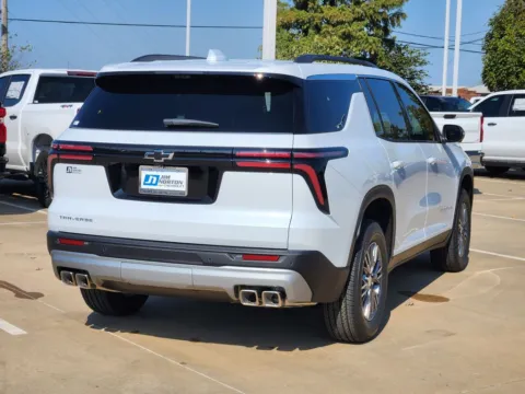More photos of 2026 Chevrolet Traverse LT at Jim Norton Chevrolet, OK