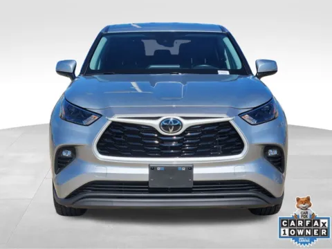 Photos of 2024 Toyota Highlander LE for sale in Broken Arrow, OK at Jim Norton Chevrolet