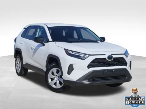 White 2024 Toyota RAV4 LE for sale in Broken Arrow, OK