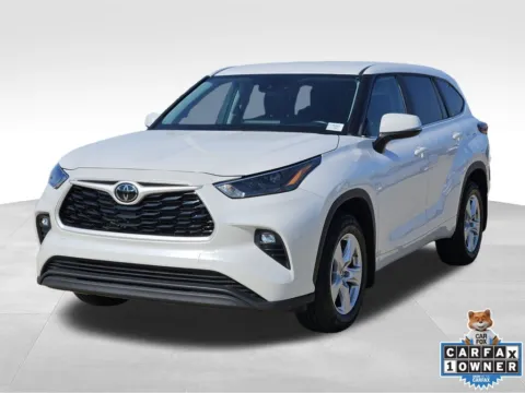 Another view of 2024 Toyota Highlander LE for sale in Broken Arrow, OK at Jim Norton Chevrolet