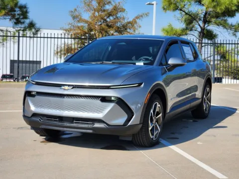 Photos of 2026 Chevrolet Equinox EV LT for sale in Broken Arrow, OK at Jim Norton Chevrolet