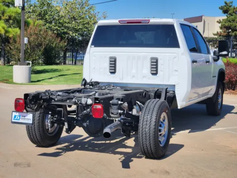 More photos of 2024 Chevrolet Silverado 2500HD Work Truck at Jim Norton Chevrolet, OK