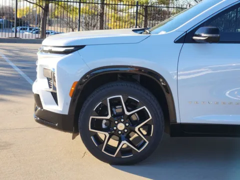 More photos of 2026 Chevrolet Traverse High Country at Jim Norton Chevrolet, OK