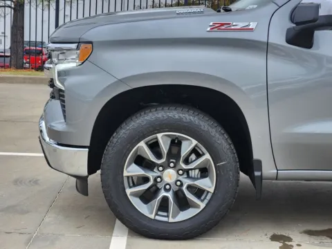 More photos of 2026 Chevrolet Silverado 1500 LT at Jim Norton Chevrolet, OK