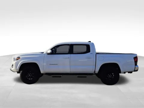 More photos of 2019 Toyota Tacoma SR5 at Jim Norton Chevrolet, OK