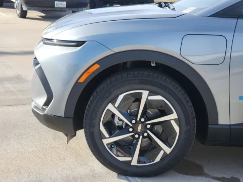 More photos of 2026 Chevrolet Equinox EV LT at Jim Norton Chevrolet, OK