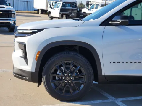 More photos of 2026 Chevrolet Traverse LT at Jim Norton Chevrolet, OK