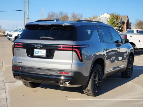 More photos of 2026 Chevrolet Traverse LT at Jim Norton Chevrolet, OK
