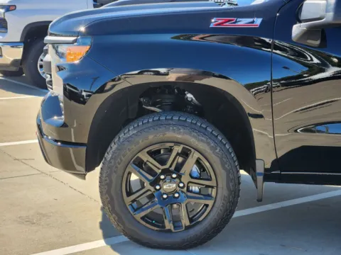 More photos of 2026 Chevrolet Silverado 1500 Custom Trail Boss at Jim Norton Chevrolet, OK
