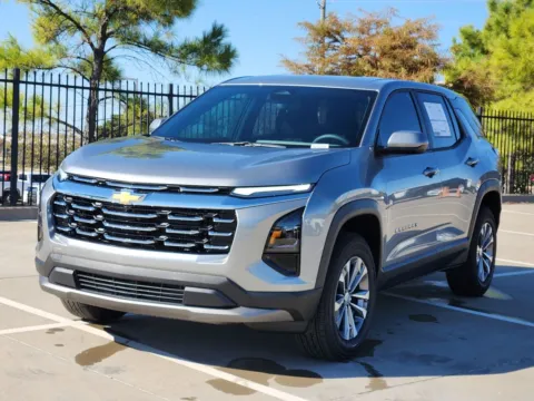 Photos of 2026 Chevrolet Equinox LT for sale in Broken Arrow, OK at Jim Norton Chevrolet