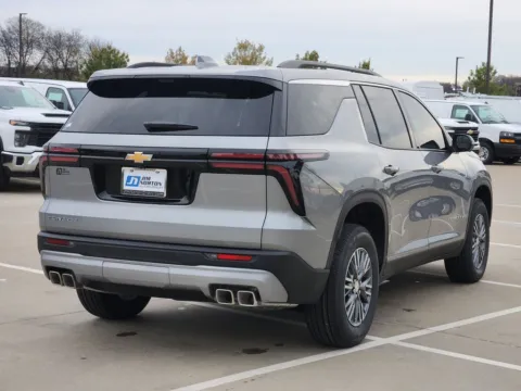 More photos of 2026 Chevrolet Traverse LT at Jim Norton Chevrolet, OK