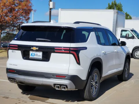 More photos of 2026 Chevrolet Traverse LT at Jim Norton Chevrolet, OK