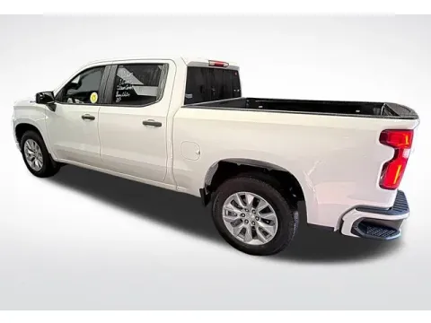 More photos of 2021 Chevrolet Silverado 1500 Custom at Jim Norton T-Town Chevrolet, OK