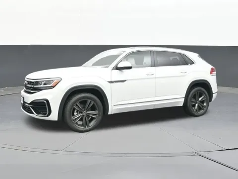 More photos of 2022 Volkswagen Atlas Cross Sport 2.0T SEL R-Line at Jim Norton T-Town Chevrolet, OK