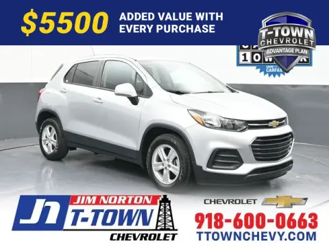 Silver 2022 Chevrolet Trax LS for sale in Tulsa, OK