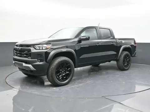 More photos of 2026 Chevrolet Colorado Trail Boss at Jim Norton T-Town Chevrolet, OK