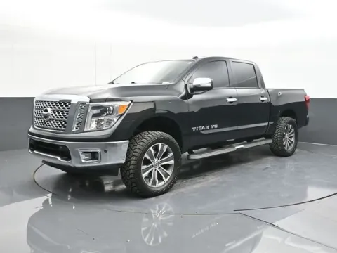 More photos of 2019 Nissan Titan SL at Jim Norton T-Town Chevrolet, OK