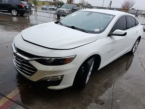 Photos of 2021 Chevrolet Malibu LT for sale in Tulsa, OK at Jim Norton T-Town Chevrolet