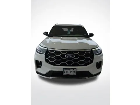 Another view of 2025 Ford Explorer Platinum for sale in Tulsa, OK at Jim Norton T-Town Chevrolet