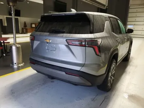 Photos of 2025 Chevrolet Equinox LT for sale in Tulsa, OK at Jim Norton T-Town Chevrolet