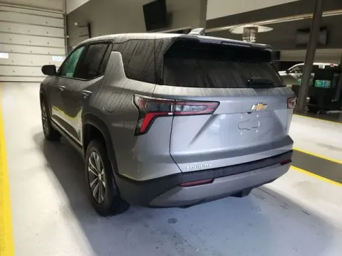 More photos of 2025 Chevrolet Equinox LT at Jim Norton T-Town Chevrolet, OK