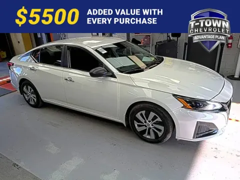 White 2024 Nissan Altima 2.5 S for sale in Tulsa, OK