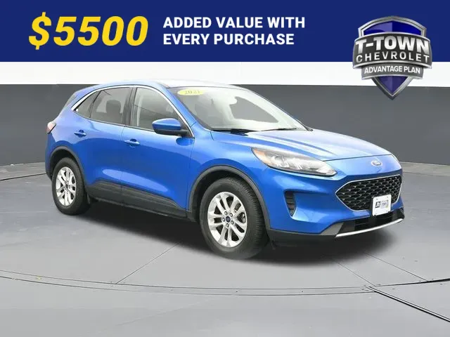 2021 Ford Escape SE's photo