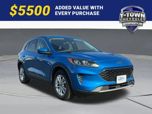 Blue 2021 Ford Escape SE for sale in Tulsa, OK