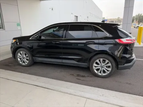 More photos of 2019 Ford Edge Titanium at Jim Norton T-Town Chevrolet, OK