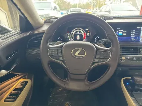 More photos of 2018 Lexus LS at Jim Norton T-Town Chevrolet, OK