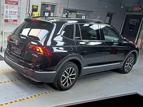 More photos of 2021 Volkswagen Tiguan at Jim Norton T-Town Chevrolet, OK