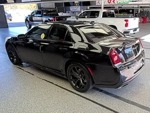 More photos of 2022 Chrysler 300 Touring at Jim Norton T-Town Chevrolet, OK
