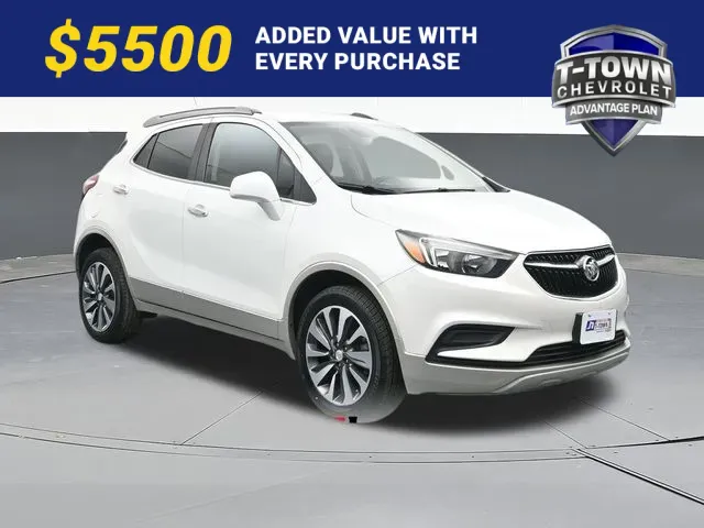 2022 Buick Encore Preferred's photo