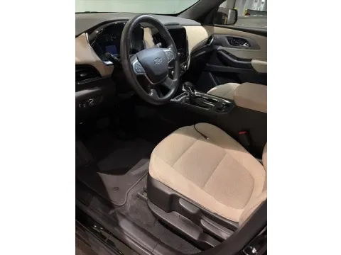 More photos of 2023 Chevrolet Traverse LS at Jim Norton T-Town Chevrolet, OK