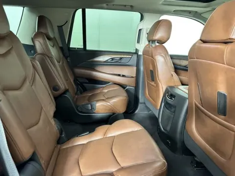 More photos of 2020 Cadillac Escalade Luxury at Jim Norton T-Town Chevrolet, OK