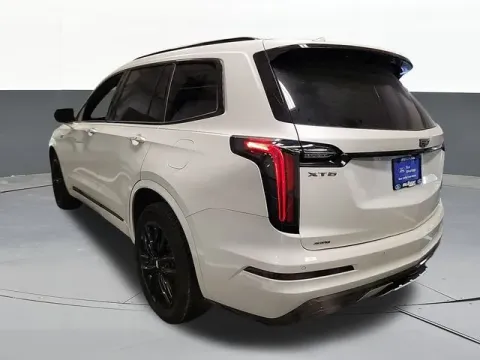 More photos of 2021 Cadillac XT6 Sport at Jim Norton T-Town Chevrolet, OK