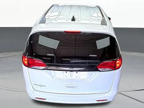 More photos of 2022 Chrysler Voyager LX at Jim Norton T-Town Chevrolet, OK