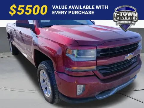 Red 2018 Chevrolet Silverado 1500 LT for sale in Tulsa, OK