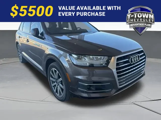 Black 2019 Audi Q7 45 Premium Plus for sale in Tulsa, OK