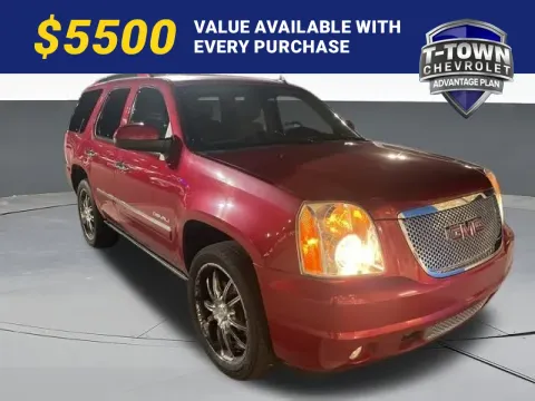 Red 2013 GMC Yukon Denali for sale in Tulsa, OK