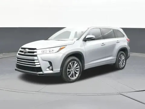 Another view of 2018 Toyota Highlander XLE for sale in Tulsa, OK at Jim Norton T-Town Chevrolet