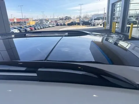 More photos of 2025 Honda Pilot Touring at Jim Norton T-Town Chevrolet, OK